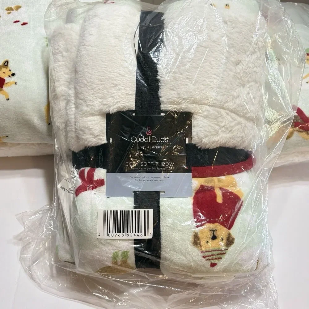 Cuddl Duds Plush Sherpa Throw Blanket And Throw Pillows Festive Dogs